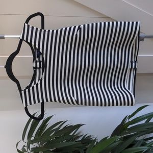 Gap black and white striped tank medium
